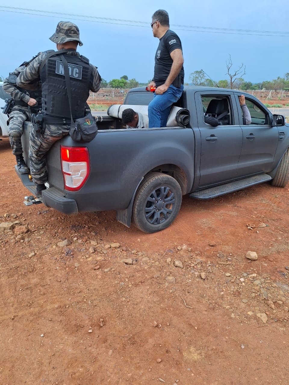 Suspeito de matar mãe e filha com golpes de facão é preso em região de mata de Porto Nacional