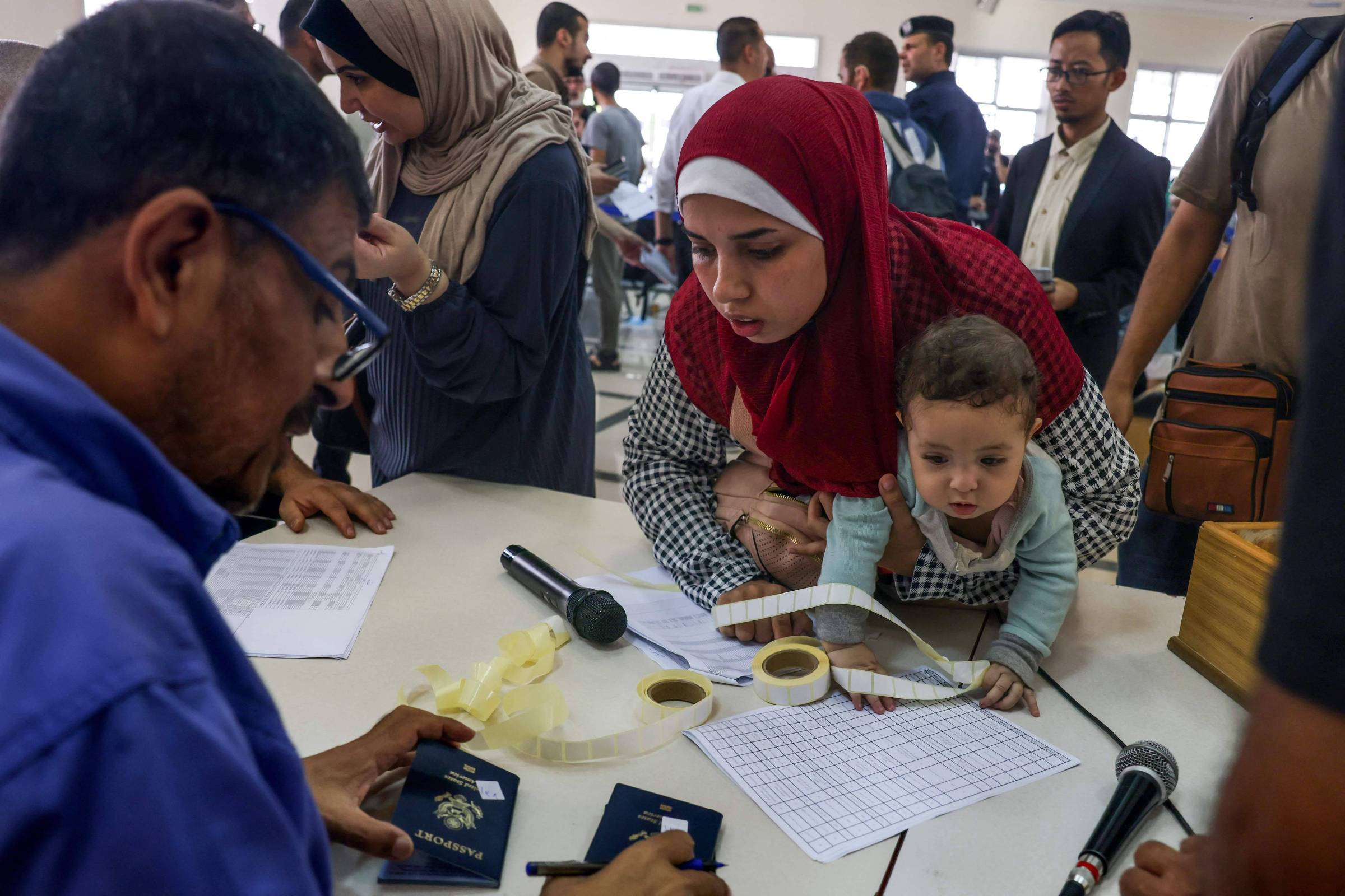 Brasileiros seguem em Gaza apesar de apelo do Itamaraty