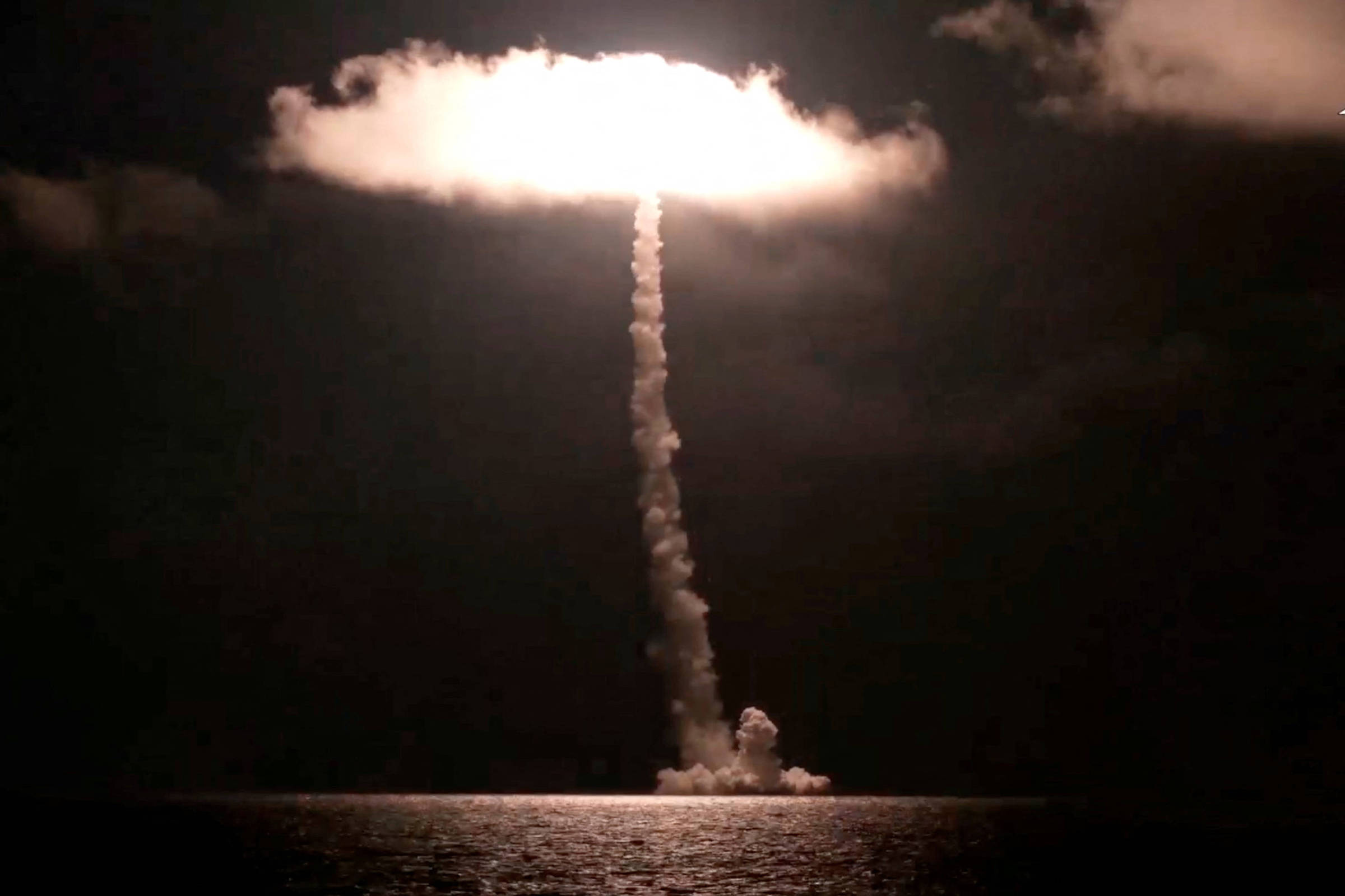 Rússia tem 1º sucesso na ‘supersemana’ de mísseis nucleares; veja vídeo