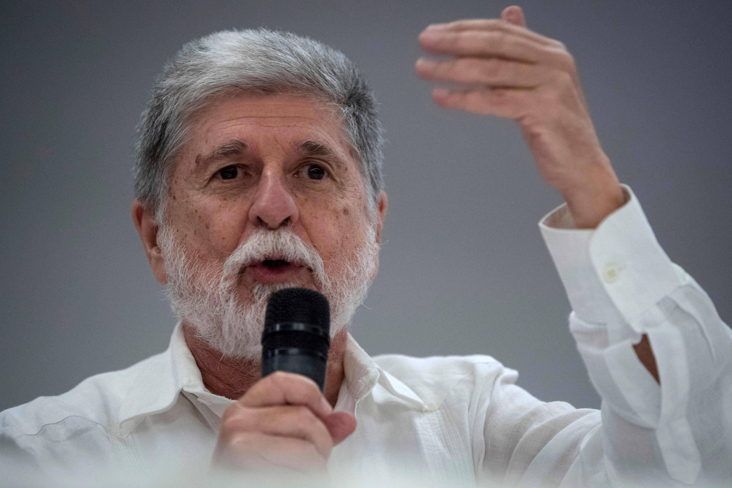 Celso Amorim desembarca em Paris para tratar de Gaza e participar de fórum pela paz