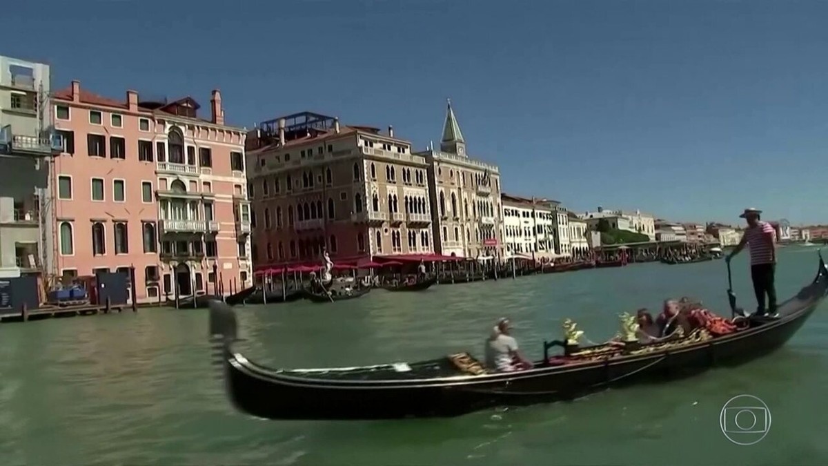 Veneza testará cobrança de taxas de entrada de R$ 26 e limite de visitantes a partir de abril