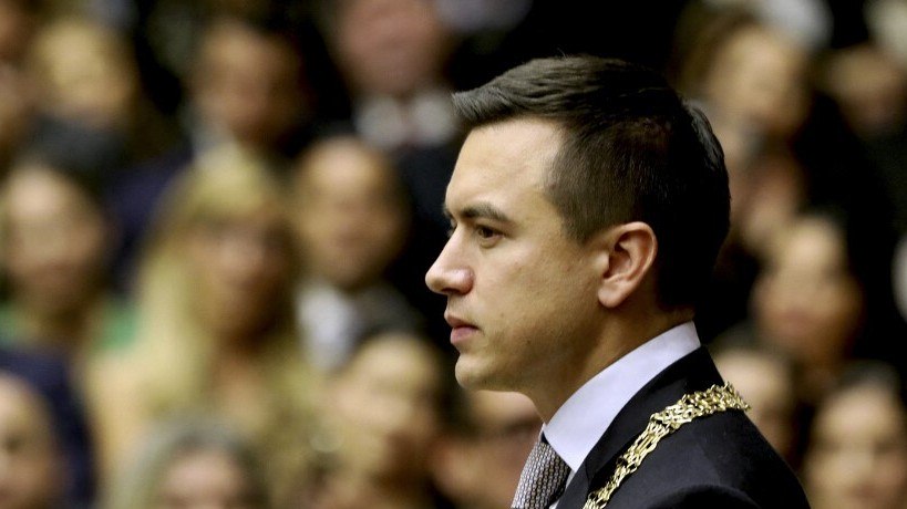 Presidente eleito do Equador toma posse e promete combater ‘violência e miséria’