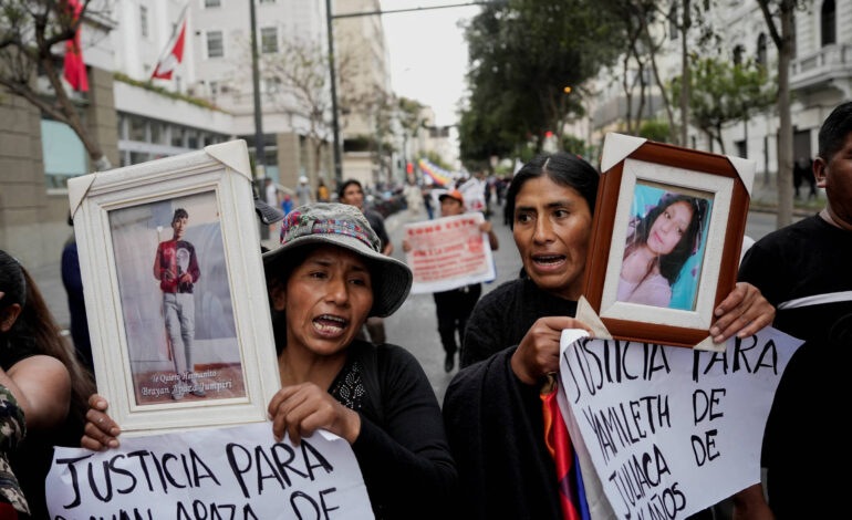 peru-vive-instavel-forma-de-normalidade-1-ano-apos-queda-de-castillo