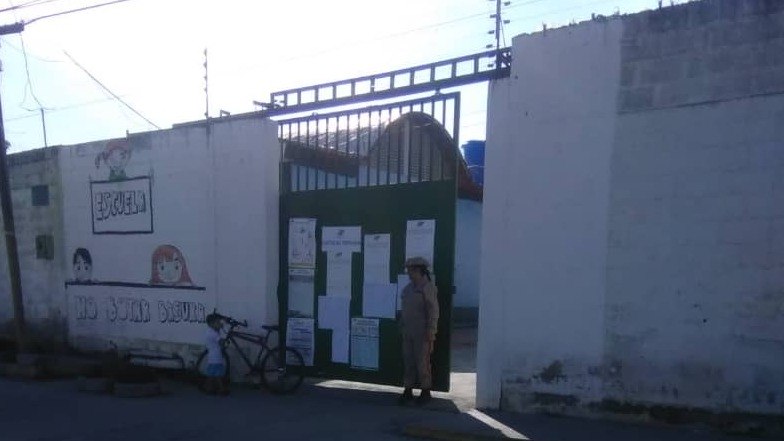 Oposição venezuelana relata baixa participação em referendo sobre disputa com a Guiana