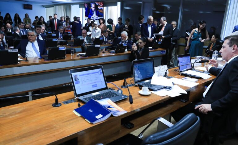 bb-e-bndes-sao-autorizados-a-contratar-emprestimos-externos