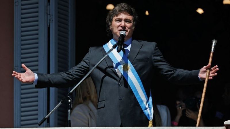 Comitiva do FMI chega à Argentina para renegociar dívidas