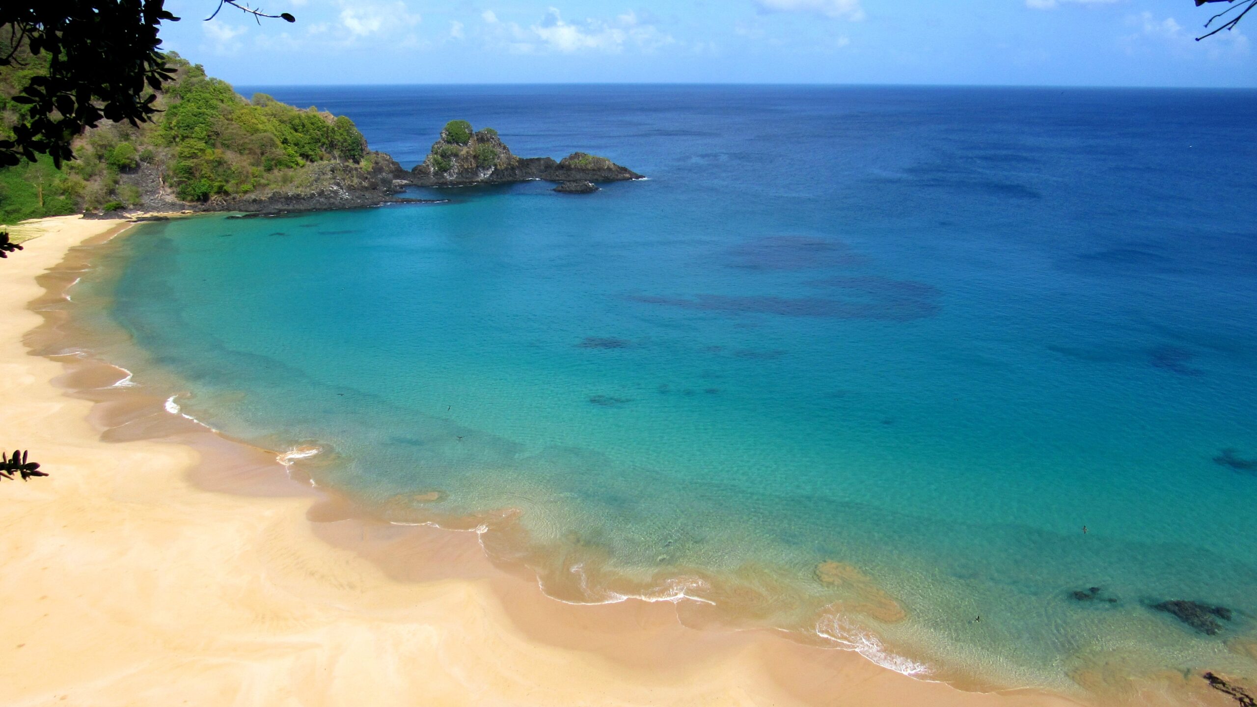Praia do Sancho, em Fernando de Noronha, conquista título de ‘melhor praia do mundo’ pela sétima vez