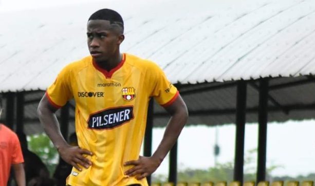 onda-de-violencia-no-equador:-jogador-de-futebol-e-assassinado