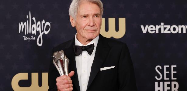 harrison-ford-faz-discurso-emocionado-ao-ganhar-premio-no-critics-choice