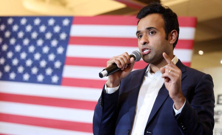 vivek-ramaswamy-desiste-de-candidatura-a-casa-branca-e-declara-apoio-a-trump