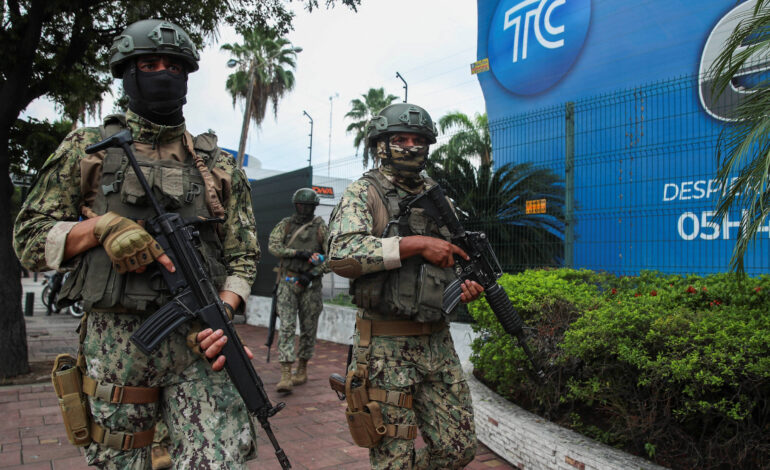 promotor-do-equador-que-investigava-invasao-de-canal-de-tv-e-assassinado