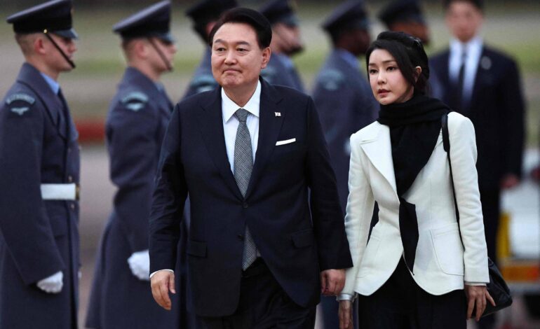 bolsa-de-r$-11-mil-dada-a-primeira-dama-da-coreia-do-sul-gera-escandalo-politico