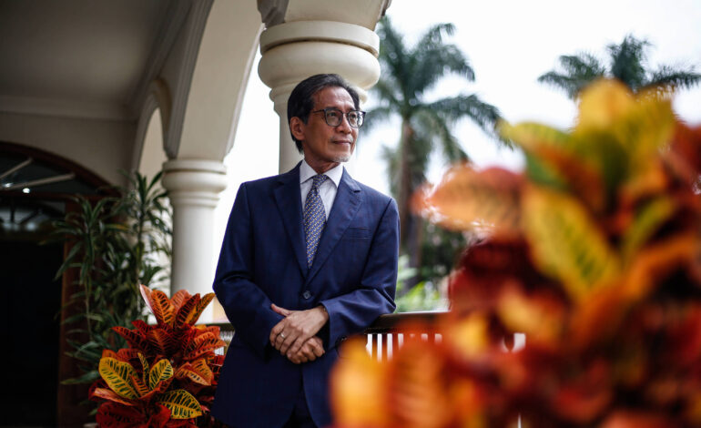 falta-autoconfianca-a-china,-diz-chefe-do-escritorio-de-taiwan-no-brasil