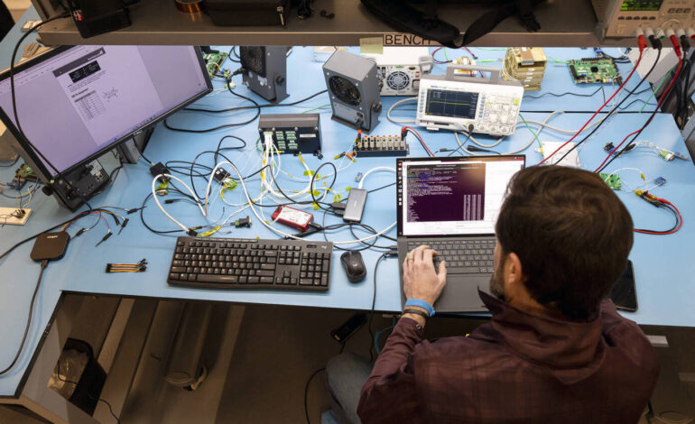 ‘Câmeras gigantes no céu’: novos satélites de vigilância ameaçam privacidade em todo o mundo