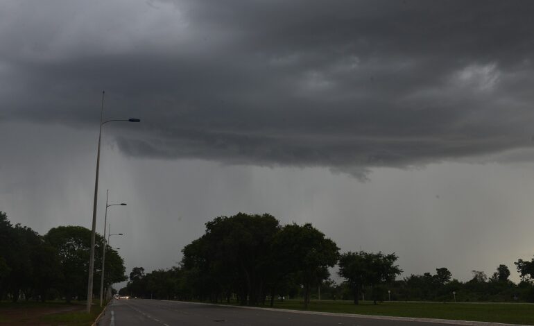 tocantins-tem-dois-alertas-de-chuvas-intensas-em-todo-o-estado