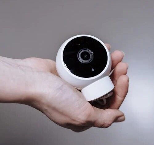 airbnb-proibe-instalar-cameras-dentro-de-hospedagens;-entenda-a-nova-regra