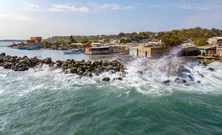 cartagena,-a-joia-do-caribe-colombiano,-esta-afundando-devido-ao-aquecimento-global