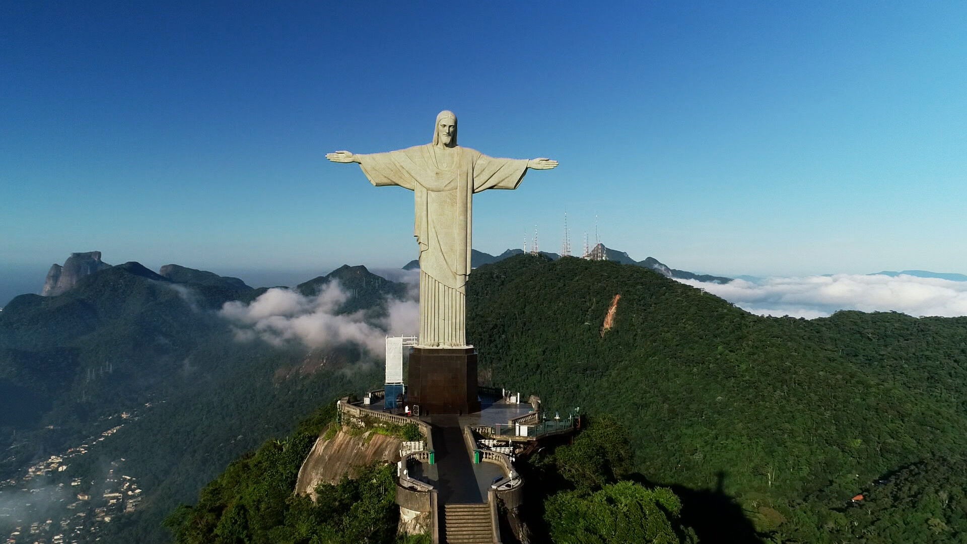 Cristo Redentor e Cataratas do Iguaçu disputam ‘Oscar’ do Turismo