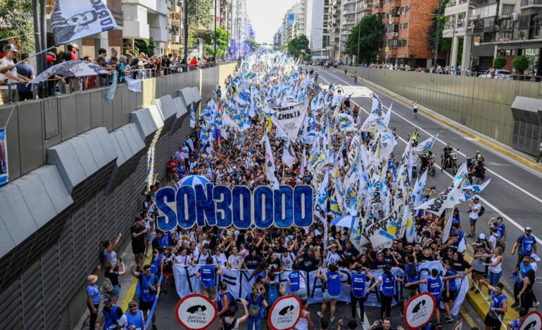 governo-milei-sugere-que-maes-da-praca-de-maio-inventaram-cifra-de-vitimas-da-ditadura-em-video