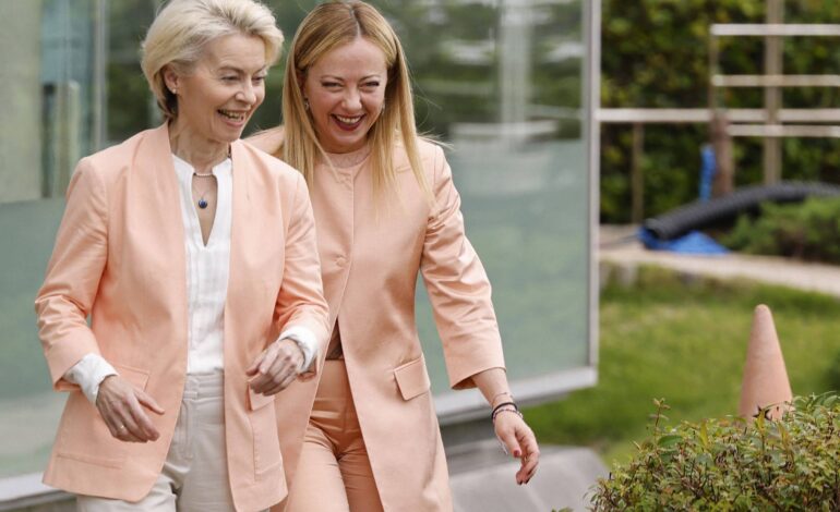 pragmatica,-meloni-passa-de-ameaca-a-ue-para-aliada-da-chefe-executiva-do-bloco