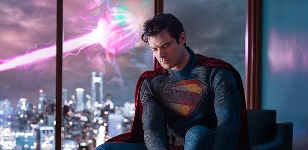 a-roupa-nova-do-rei:-primeira-imagem-de-‘superman’-divide-os-fas