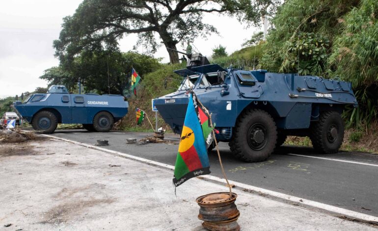 policia-da-franca-tenta-recuperar-controle-na-nova-caledonia-apos-protestos
