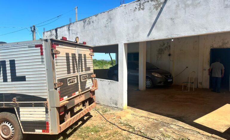homem-vai-visitar-chacara-e-encontra-corpo-de-amigo-dentro-de-casa,-diz-policia