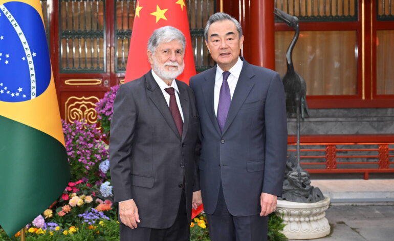 china-e-brasil-querem-reunir-russia-e-ucrania-em-conferencia-de-paz