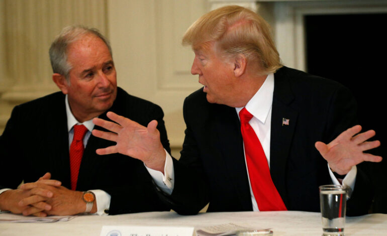 ceo-da-blackstone-recua-e-diz-que-vai-apoiar-trump-de-novo-nas-eleicoes
