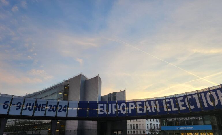 guerra-na-ucrania-e-trump-movem-campanha-eleitoral-para-parlamento-europeu