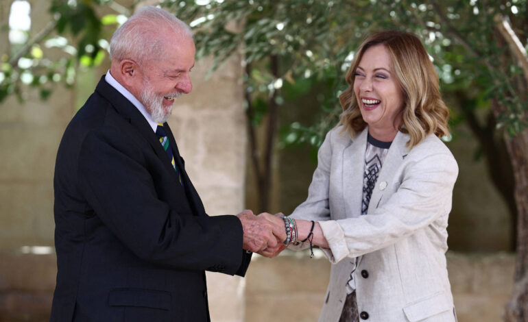 lula-chega-a-italia-para-cupula-do-g7-e-deve-participar-de-debate-sobre-ia,-energia-e-africa