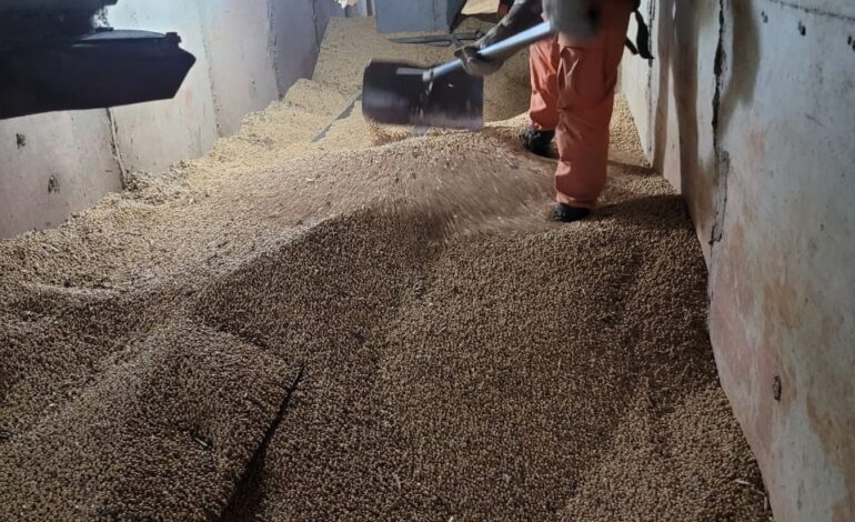 trabalhador-morre-apos-ser-soterrado-por-soja-em-armazem-de-graos
