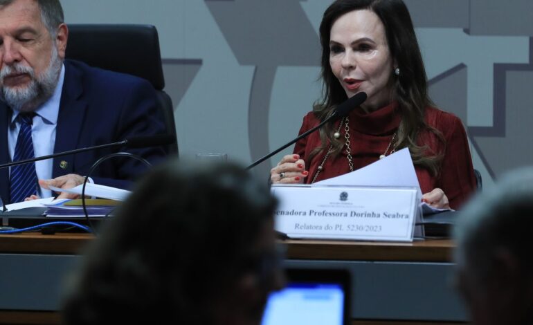 comissao-do-senado-aprova-texto-da-reforma-do-ensino-medio