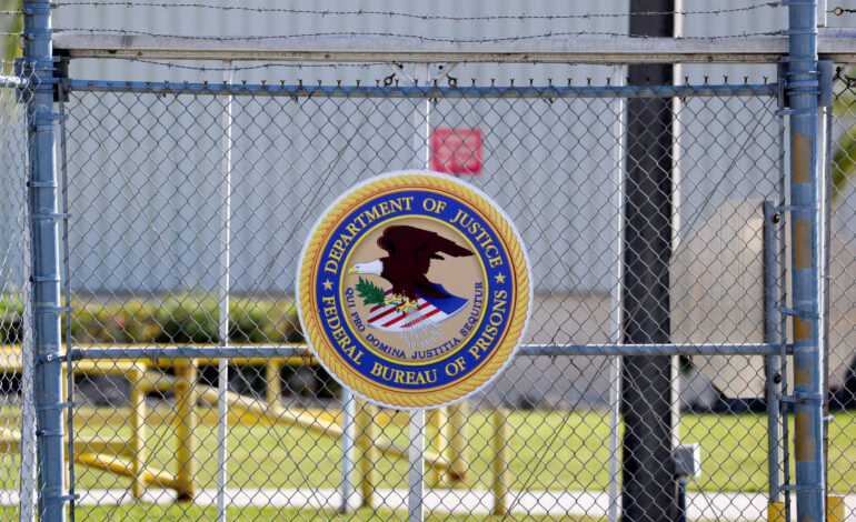 e-preciso-acabar-com-a-escravidao-legalizada-em-prisoes-dos-eua