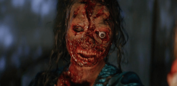 cinderela-ou-carrie?-filme-tem-princesa-em-baile-queimando-inimigos-vivos