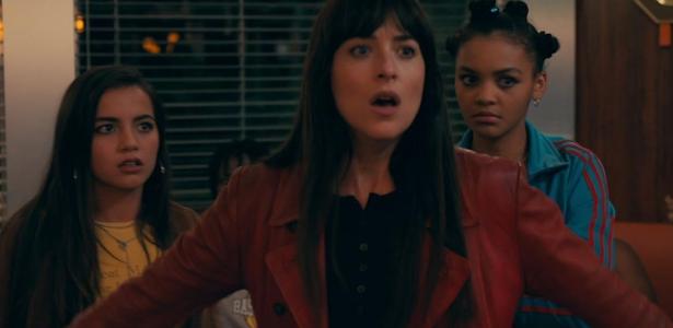 novo-filme-de-dakota-johnson-estreia-no-mes-do-orgulho!