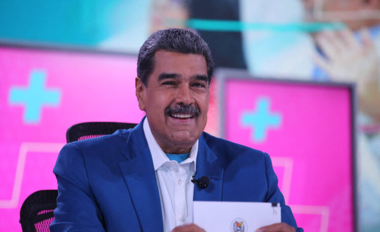 venezuela-convida-organizacoes-pro-regime-e-2-tecnicos-do-tse-para-acompanhar-eleicao