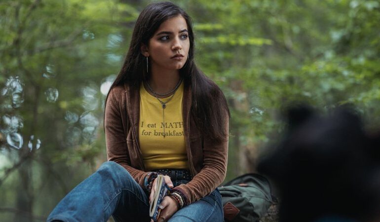 isabela-merced,-de-madame-teia,-surge-como-mulher-gaviao-em-superman