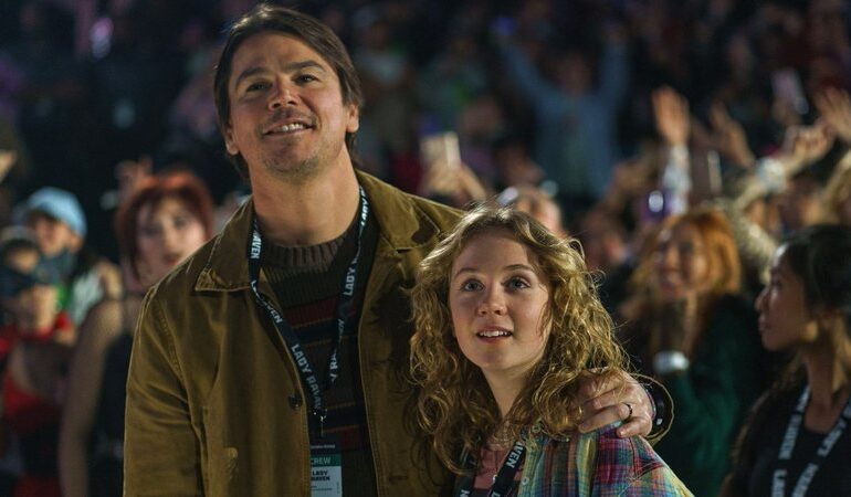 m.-night-shyamalan-e-josh-hartnett-vem-ao-brasil-divulgar-armadilha