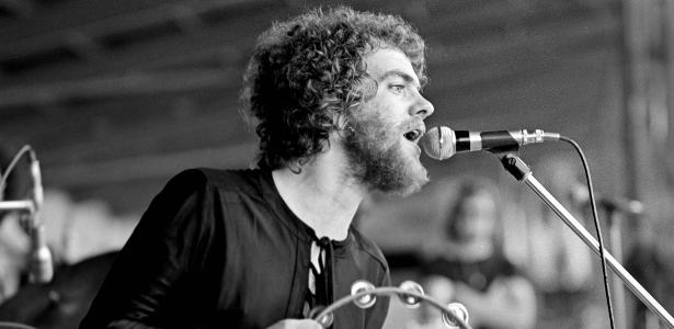 joe-egan,-cocriador-da-musica-de-‘caes-de-aluguel’,-morre-aos-77-anos