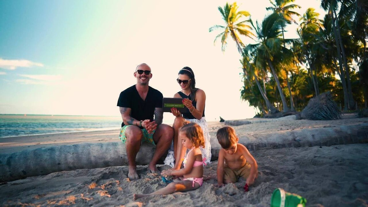 Família Maoli percorre estradas de Maceió a Maragogi na série Com Emoção!