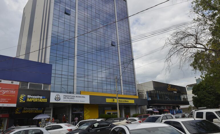 prefeitura-reduz-quase-500-vagas-imediatas-no-ultimo-dia-de-inscricao-do-concurso-da-educacao