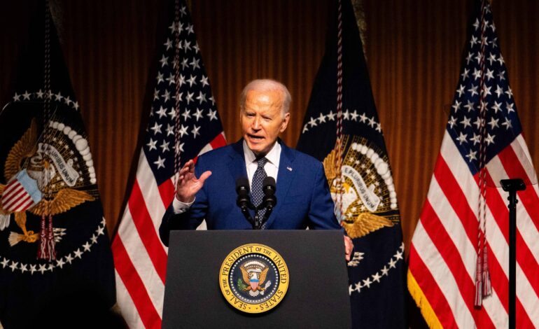 biden-chama-suprema-corte-de-extremista-e-propoe-fim-de-cargo-vitalicio