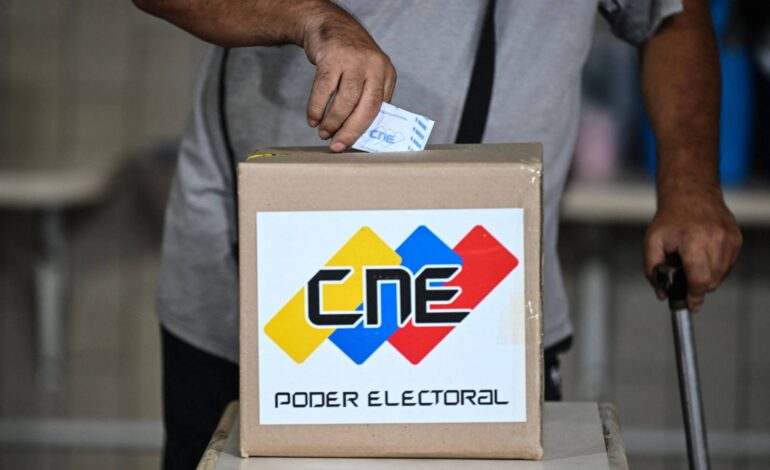 orgao-que-anunciou-vitoria-de-maduro-tem-historico-de-manobras-contra-oposicao