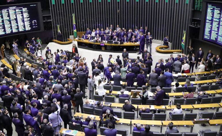 camara-aprova-segundo-projeto-de-regulamentacao-da-reforma-tributaria