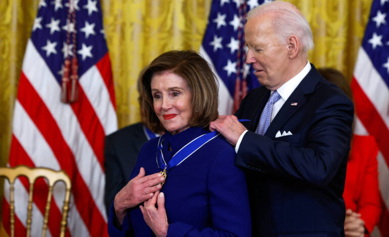 nancy-pelosi-decidiu-que-biden-devia-se-aposentar