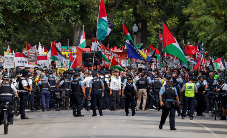 manifestantes-pro-palestina-se-negam-a-votar-‘no-menor-dos-males’-nos-eua