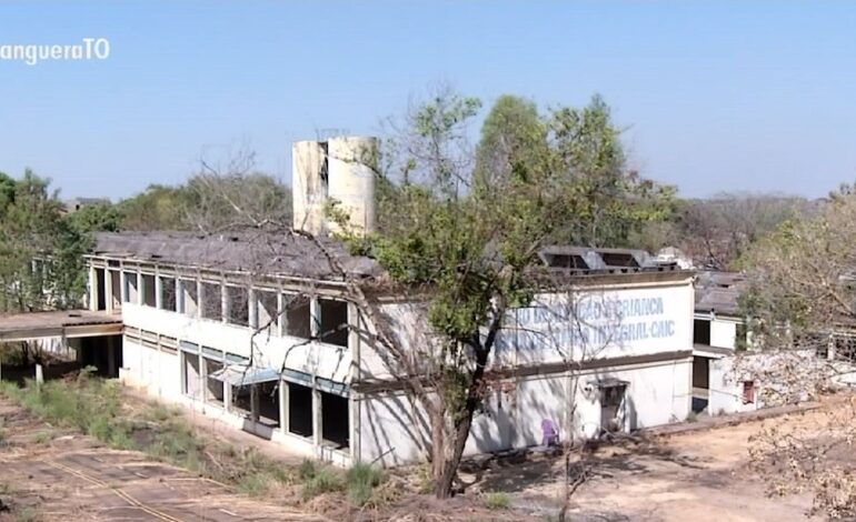 escola-onde-idosa-desaparecida-foi-encontrada-morta-esta-abandonada-ha-cinco-anos