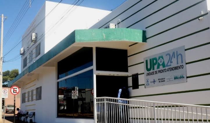 tecnica-em-enfermagem-e-suspeita-de-furtar-celular-de-paciente-desacordado