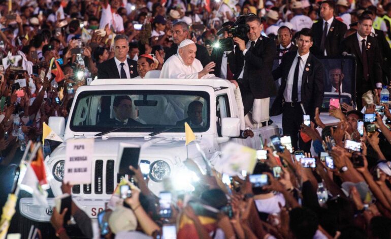 metade-da-populacao-do-timor-leste-acompanha-missa-de-francisco-em-dili